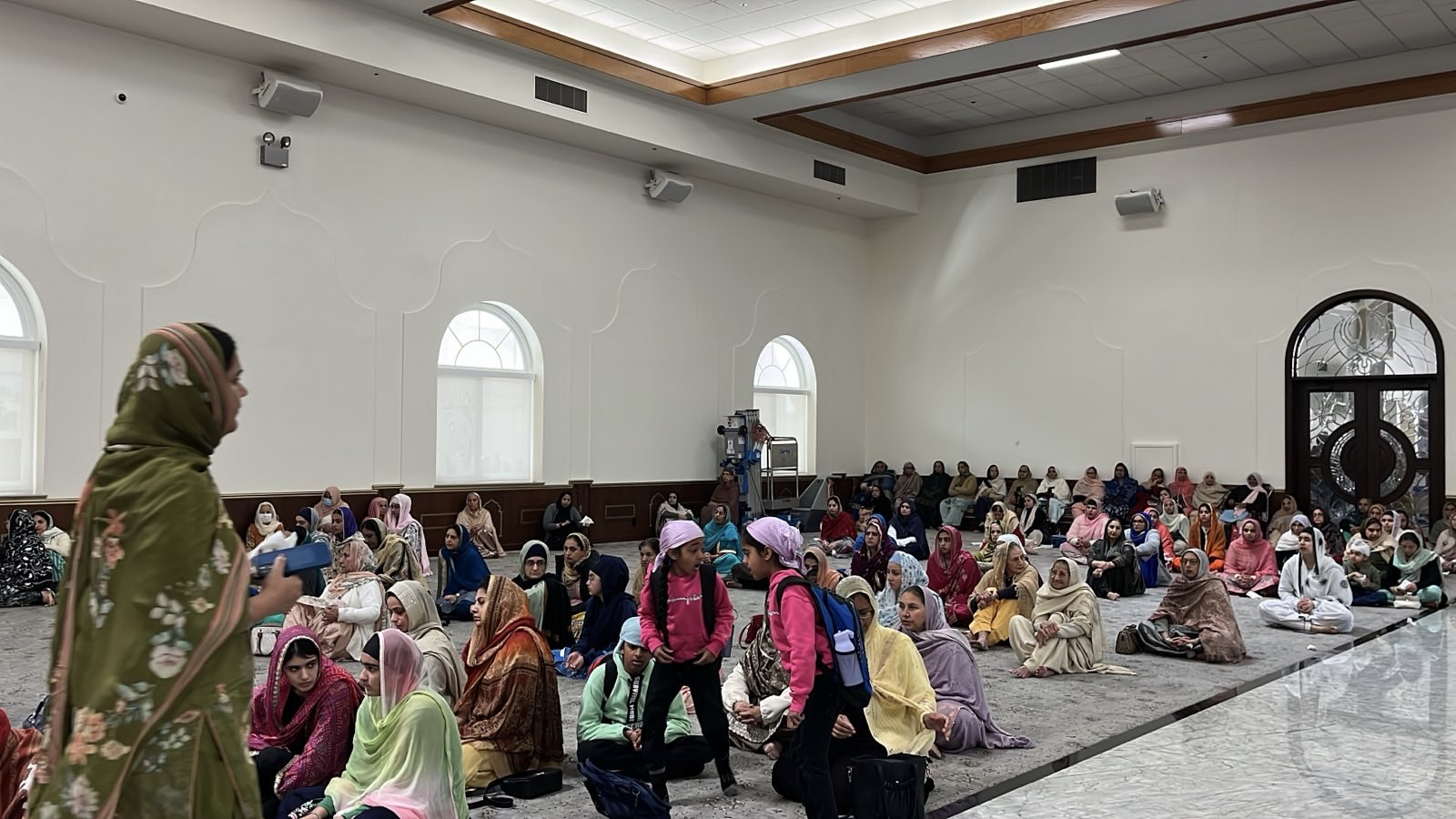 Sikh sangat at Fremont Gurdwara Sahib during Shaheedi Samagam in the memory of Saka Nakodar 1986