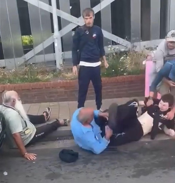 Elderly-Sikh-Taxi-drivers-assaulted-in-Wolverhampton-UK