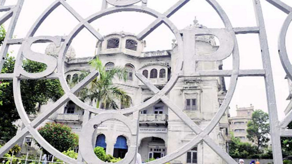 Gate-of-Sirdar-Teja-Singh-Samundari-Hall-Head-office-of-the-SGPC