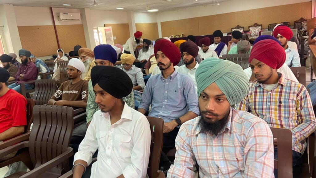 Audience present at the release ceremony of the novel 'Harveer Singh - Forever Five'.